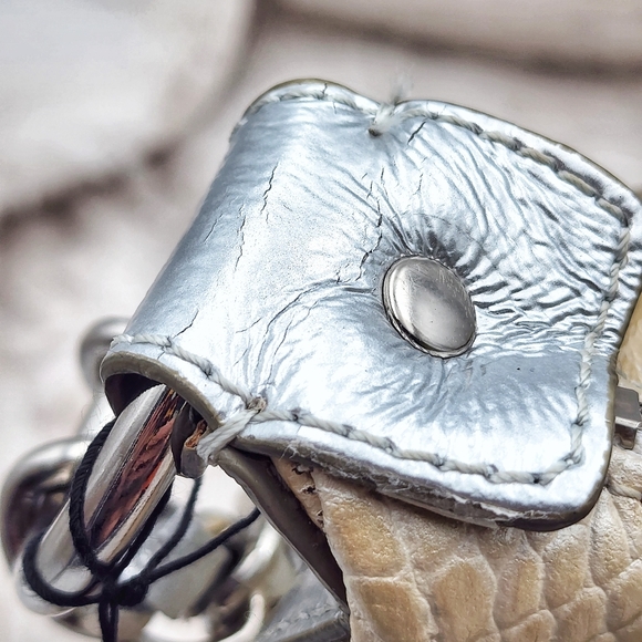 Sharif vintage snakeskin cream used shoulder bag with tags and dust bag. - Picture 6 of 17